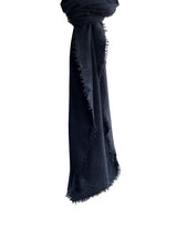 Fuzzy Feutre Shawl