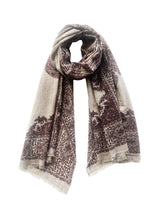 Shalimar Fuzzy Feutre Shawl