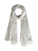 Denis-Colomb-Lifestyle - Cashmere-Cloud-Shawl
