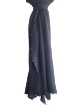 Fuzzy Feutre Shawl