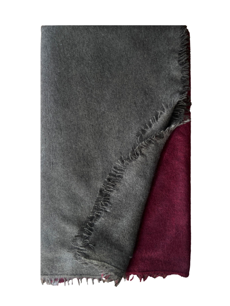 Fuzzy Feutre Two Color Shawl