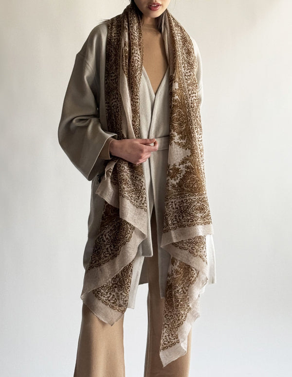 Shalimar Fuzzy Feutre Shawl
