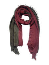 Fuzzy Feutre Two Color Shawl