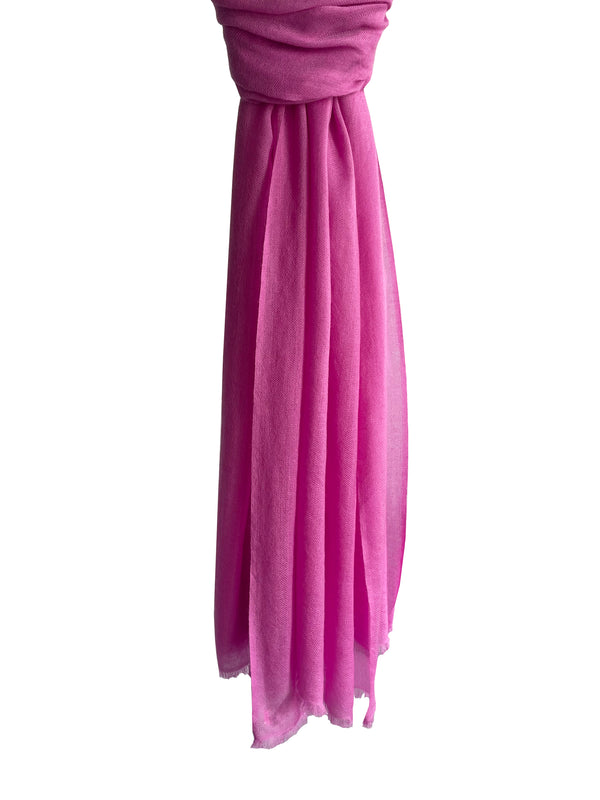 Denis-Colomb-Lifestyle - Cashmere-Summer-Kiri-Stole