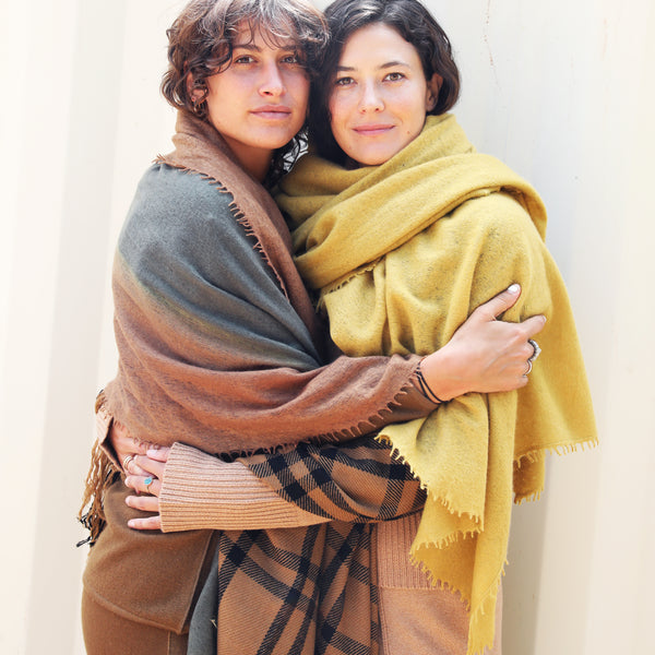 Fuzzy Feutre Shawl – Denis Colomb Lifestyle